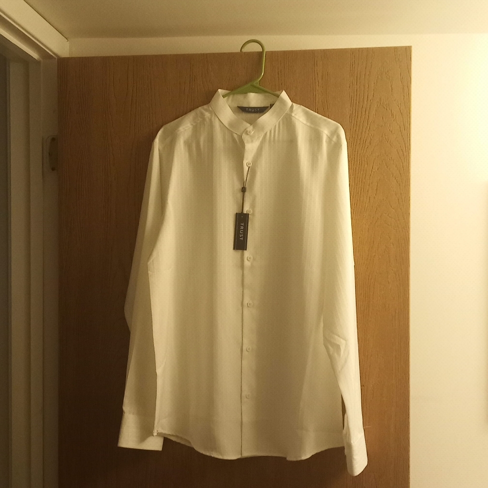 Dress shirt white no collar brand new